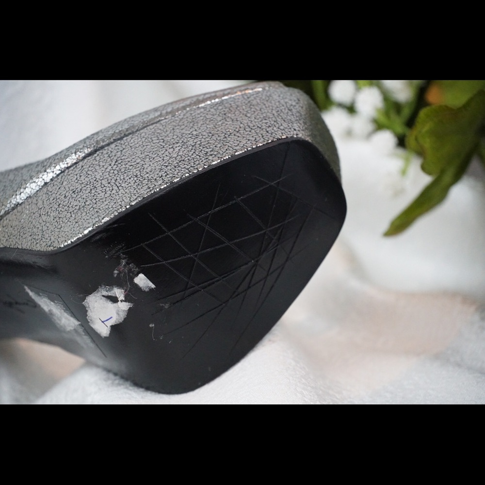 Report Signature Open Toe Solves Pumps - image 4